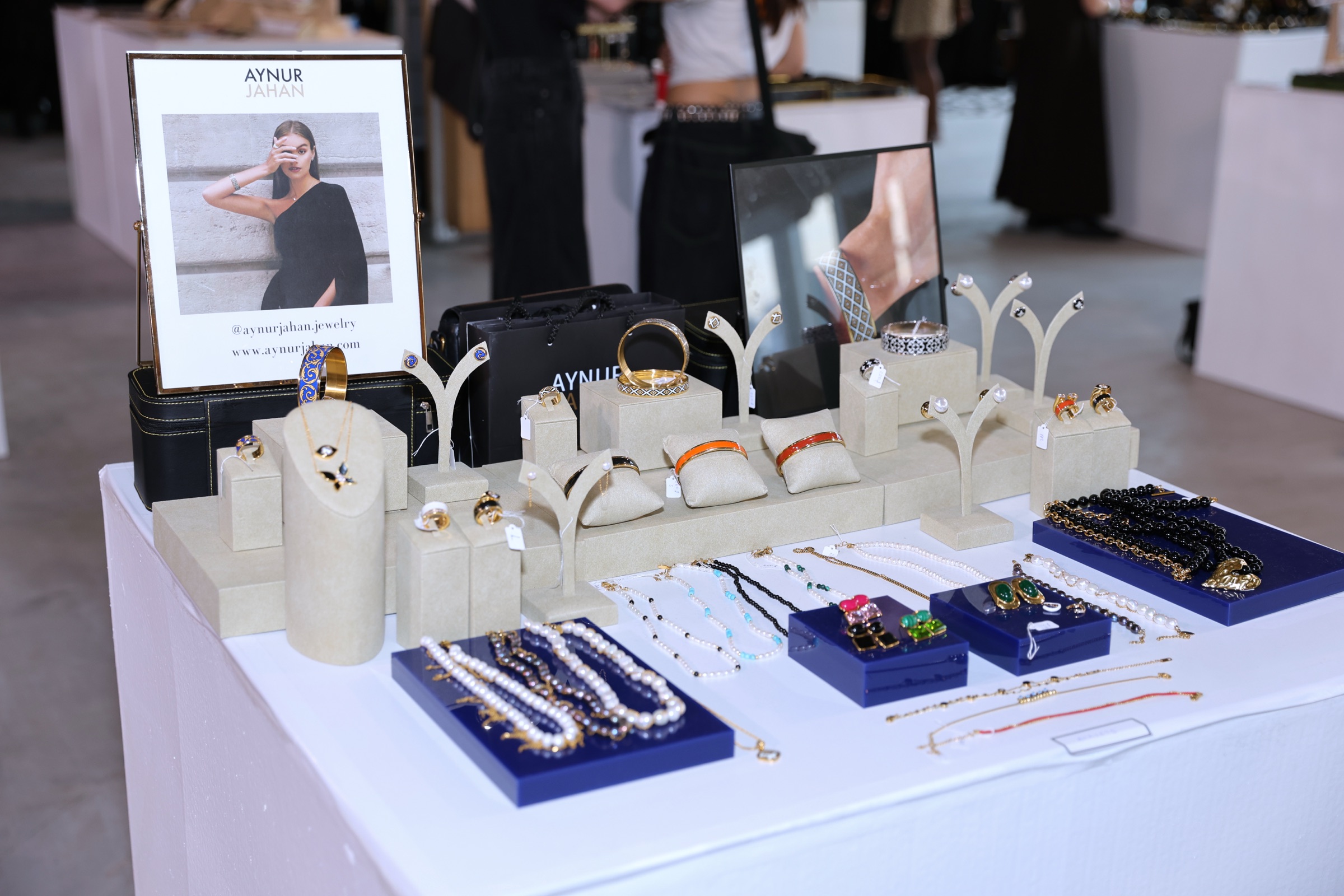 Fashion Boutique pop-up — Day 2